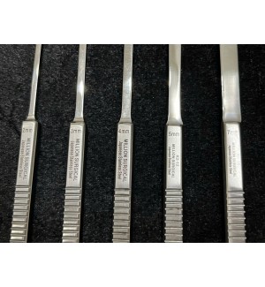 ĐỤC XƯƠNG PHẪU THUẬT